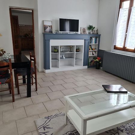 Maison Verrieres  Екстериор снимка