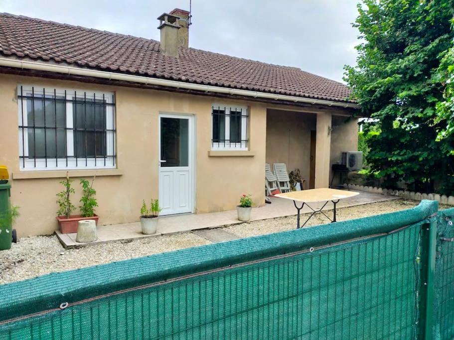Maison Verrieres  Екстериор снимка